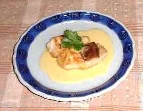 鯛のオランデールソース